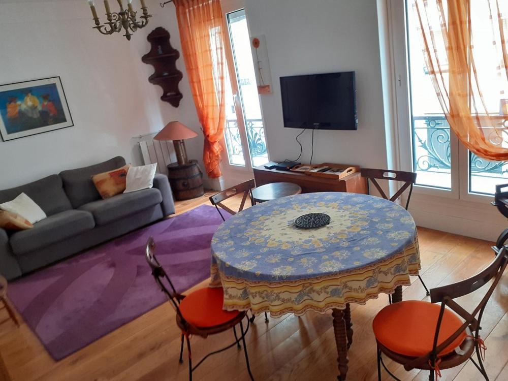 Petroff Apartment *